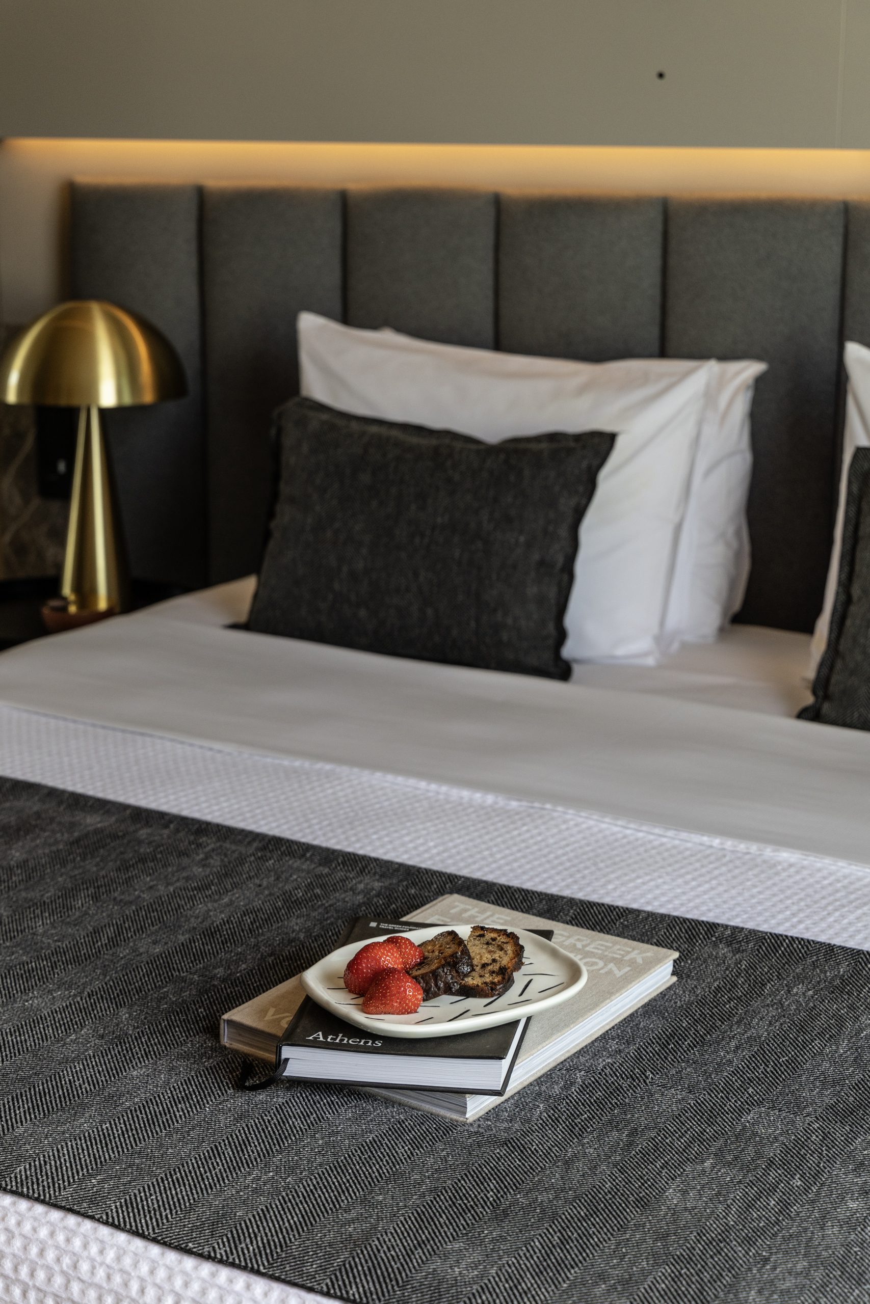 CONCIERGE SERVICES & OFFICE AMENITIES